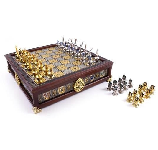 Harry Potter: Hogwarts Houses Quidditch Chess Set - Fans Geek Store