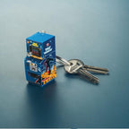 Space Invaders: Arcade Cabinet Keychain - Fans Geek Store