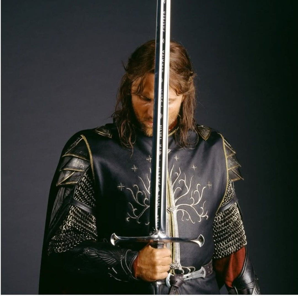 The Lord of the Rings - Anduril Sword - Museum Collection - Fans Geek Store
