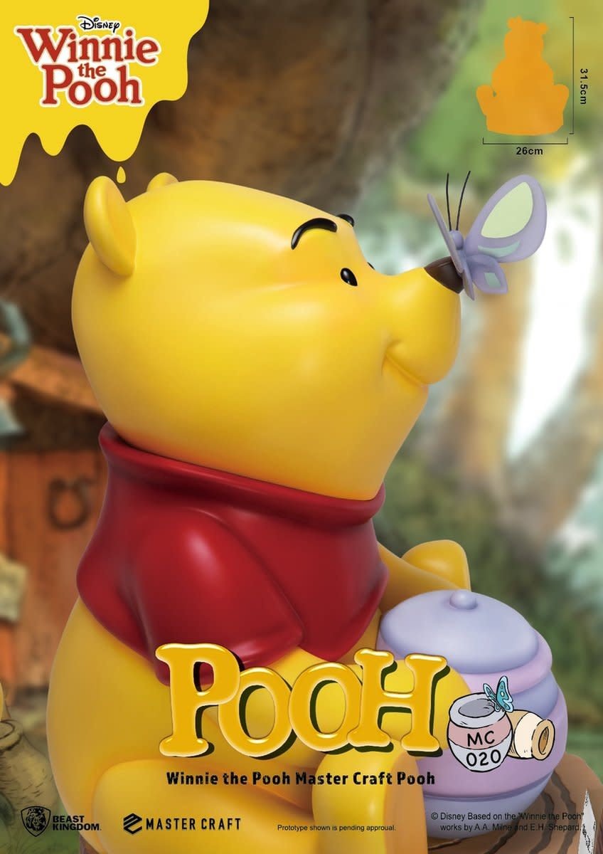 Disney: Master Craft Winnie the Pooh Statue - Fans Geek Store