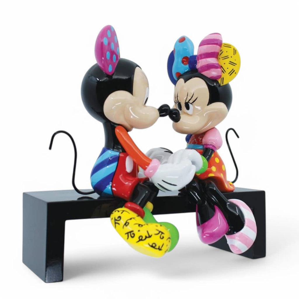 Mickey and Minnie Mouse Love Figurine - Fans Geek Store