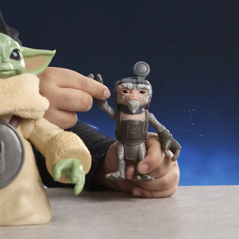 Hasbro Star Wars Grogu en Anzellan Figuur 17 cm