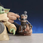 Hasbro Star Wars Grogu en Anzellan Figuur 17 cm
