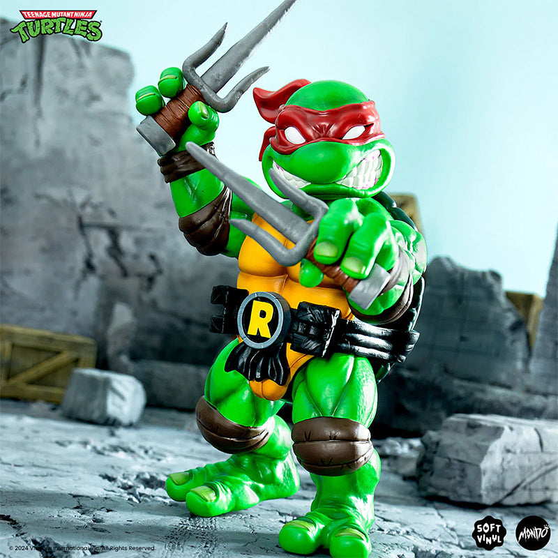 Mondo TMNT Teenage Mutant Ninja Turtles Raphael Soft Vinyl Figuur 25 cm