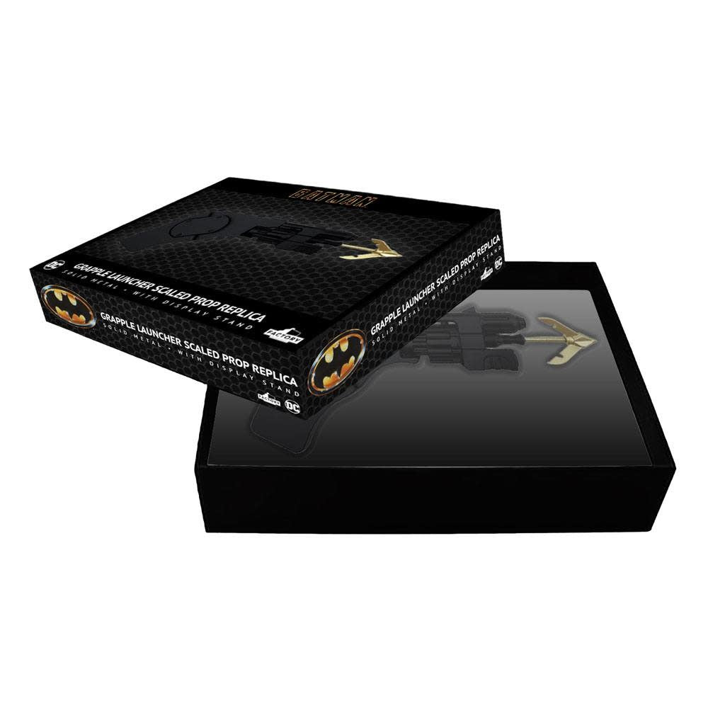 DC Comics: Batman 1989 - Grapple Launcher Scaled Prop Replica - Fans Geek Store