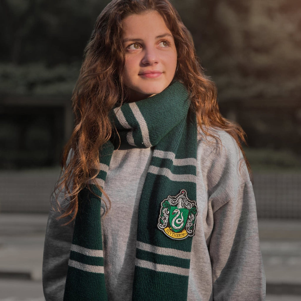 Harry Potter: Deluxe Slytherin Scarf - Fans Geek Store