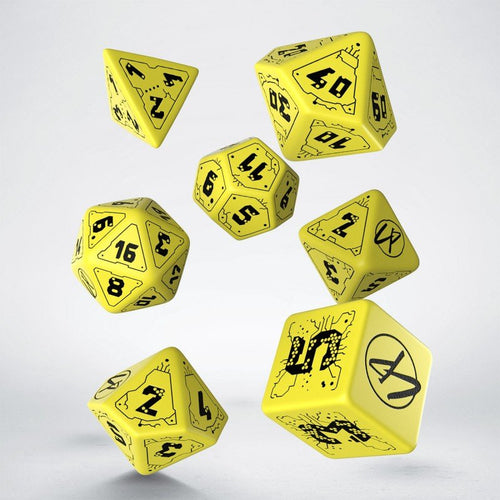 Cyberpunk Red Dobbelset Zwart Geel- 7 Stuks - Fans Geek Storeproduct_typeCardshouse