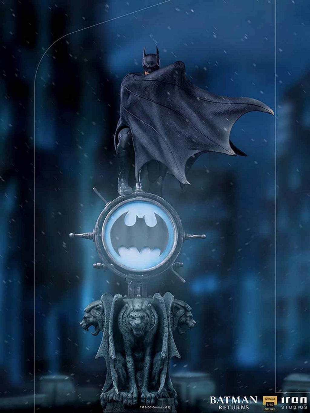 DC Comics: Batman Returns - Deluxe Batman 1:10 Scale Statue - Fans Geek Store