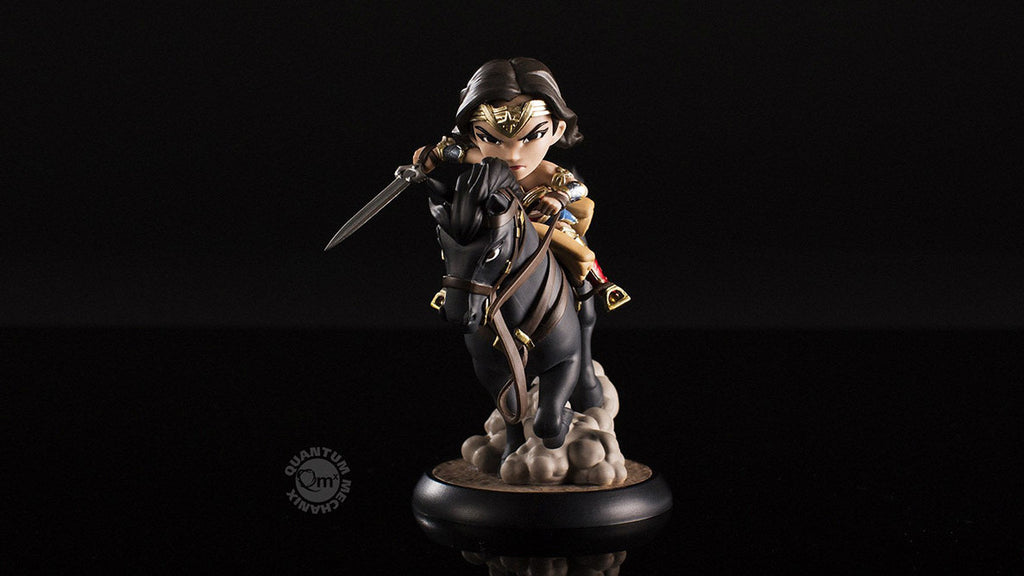 DC Comics: Wonder Woman on a Horse Q - Fig Max PVC Diorama - Fans Geek Store