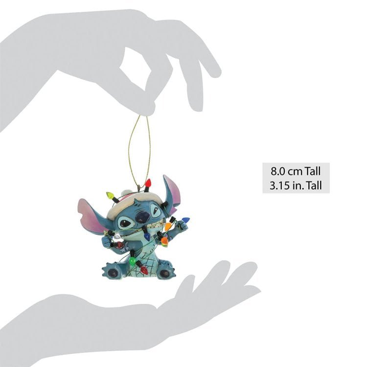 Disney Traditions – Stitch Verstrikt in Kerstlichtjes | Kerstboomhanger | 8 cm - Fans Geek Storeproduct_typeDisney Traditions (Enesco)