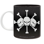 Fans Geek Store One Piece Blackbeard ceramic mug featuring the three-skull pirate flag design on a black background