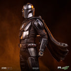 Fans Geek Store Iron Studios 1:4 scale The Mandalorian and Grogu polystone statue with detailed metallic armor.