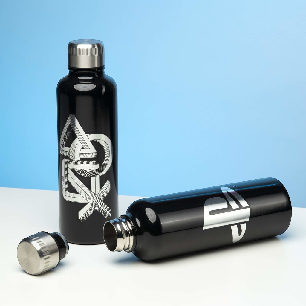 Fans Geek Store black metal water bottle with silver PlayStation logo, 500ml capacity, screw-top lid.