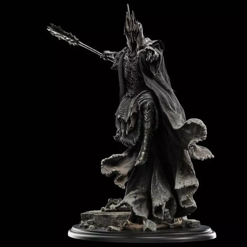 Fans Geek Store Weta Workshop Ringwraith of Forod 1/6 scale polystone statue with intricate armor and mace.