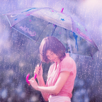 Fans Geek Store Sailor Moon umbrella with automatic opening, featuring a purple canopy and comfortable rubber handle.