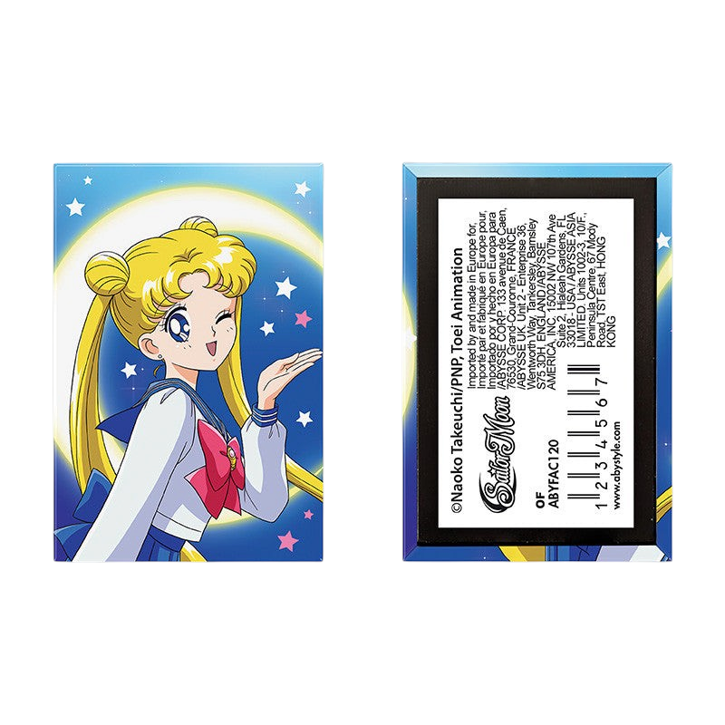 Fans Geek Store Sailor Moon Usagi Tsukino rectangular magnet featuring Usagi in her school uniform with a matte finish