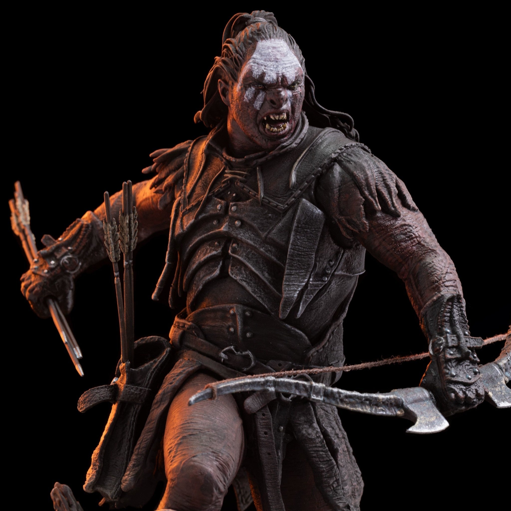 The Lord of the Rings Art Scale Statue 1/10 Lurtz, Uruk - Hai Leader 23 cm - Fans Geek Store