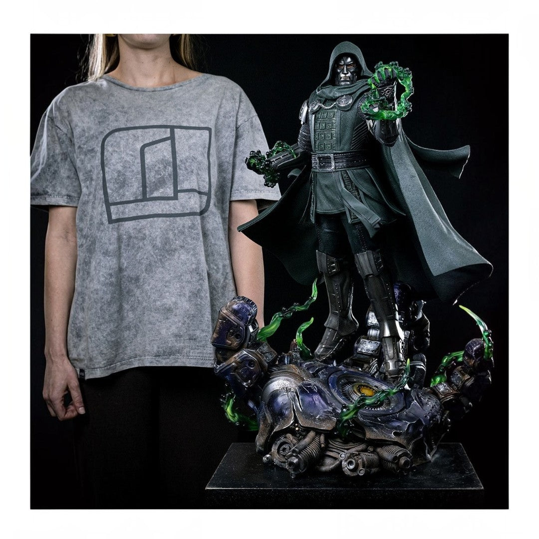 Iron Studios Doctor Doom Legacy Replica Figuur 67 cm Marvel