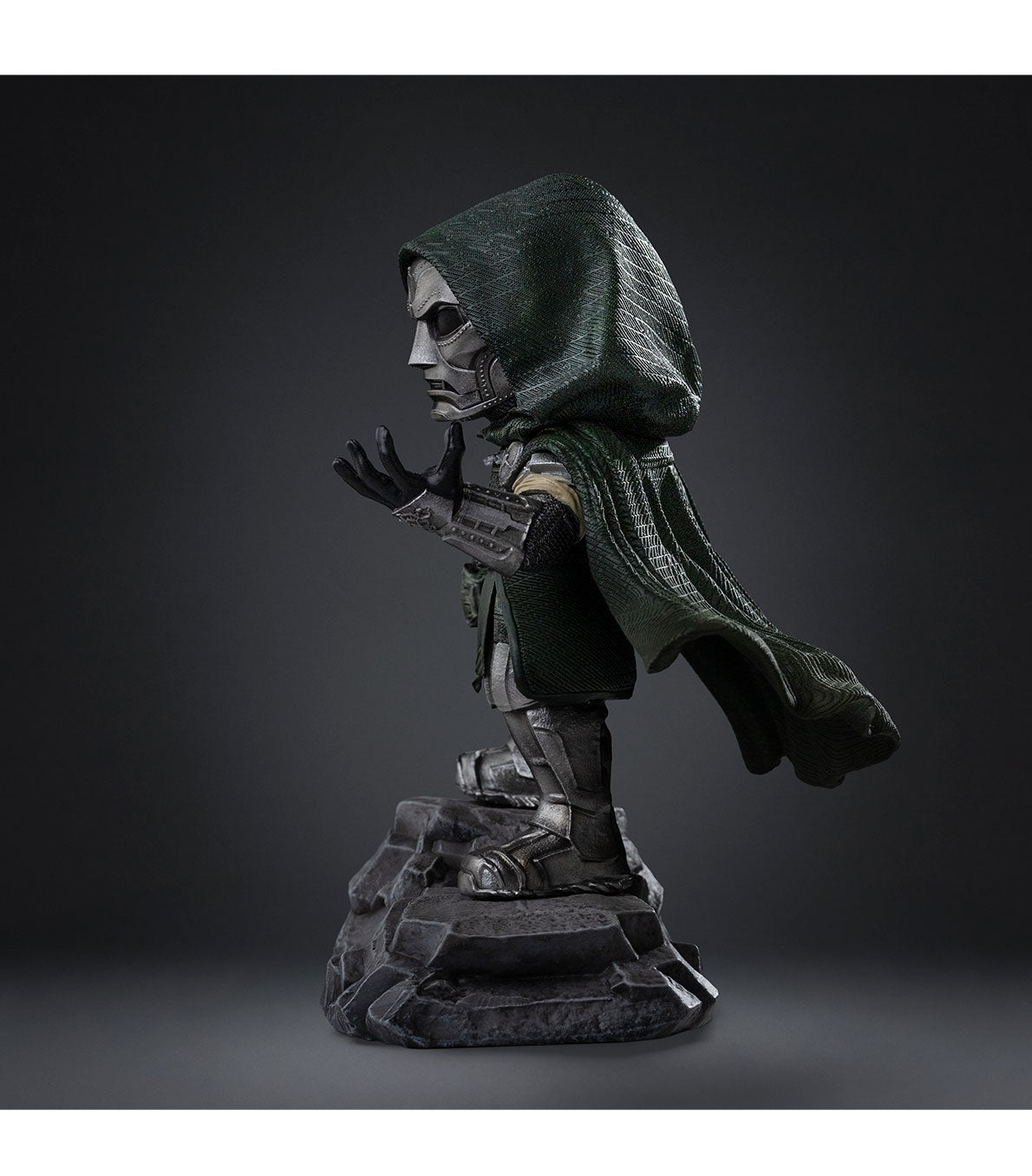 Iron Studios Doctor Doom Minico Figuur 16 cm Marvel