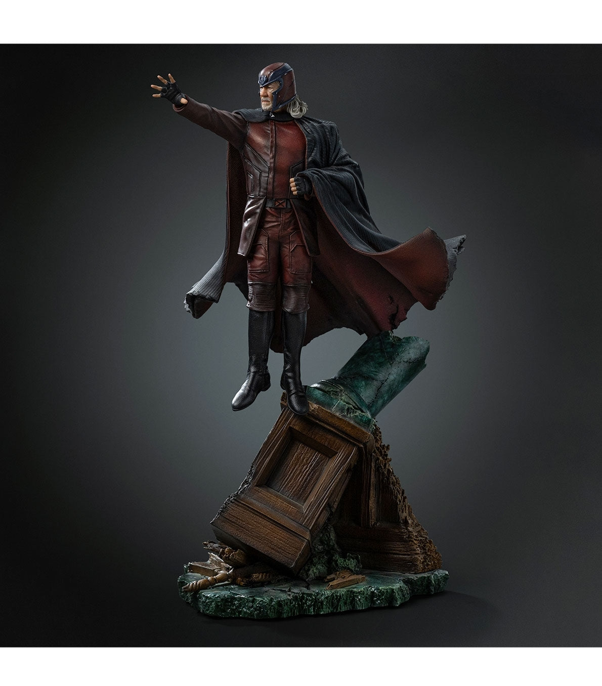 Iron Studios Magneto Figuur 30 cm Marvel