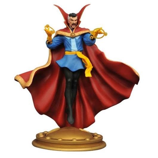 Marvel Gallery: PVC Statue Doctor Strange - Fans Geek Store