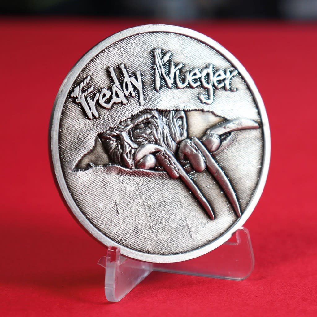 A Nightmare on Elm Street: Limited Edition Medallion - Fans Geek Store
