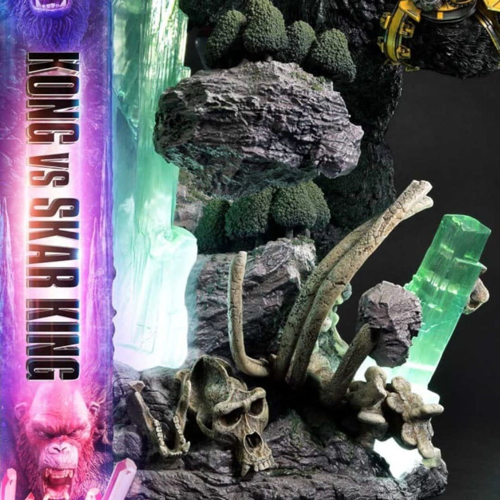 Godzilla x Kong: The New Empire Ultimate Diorama Masterline Series Statue Kong vs Skar King - Fans Geek Store