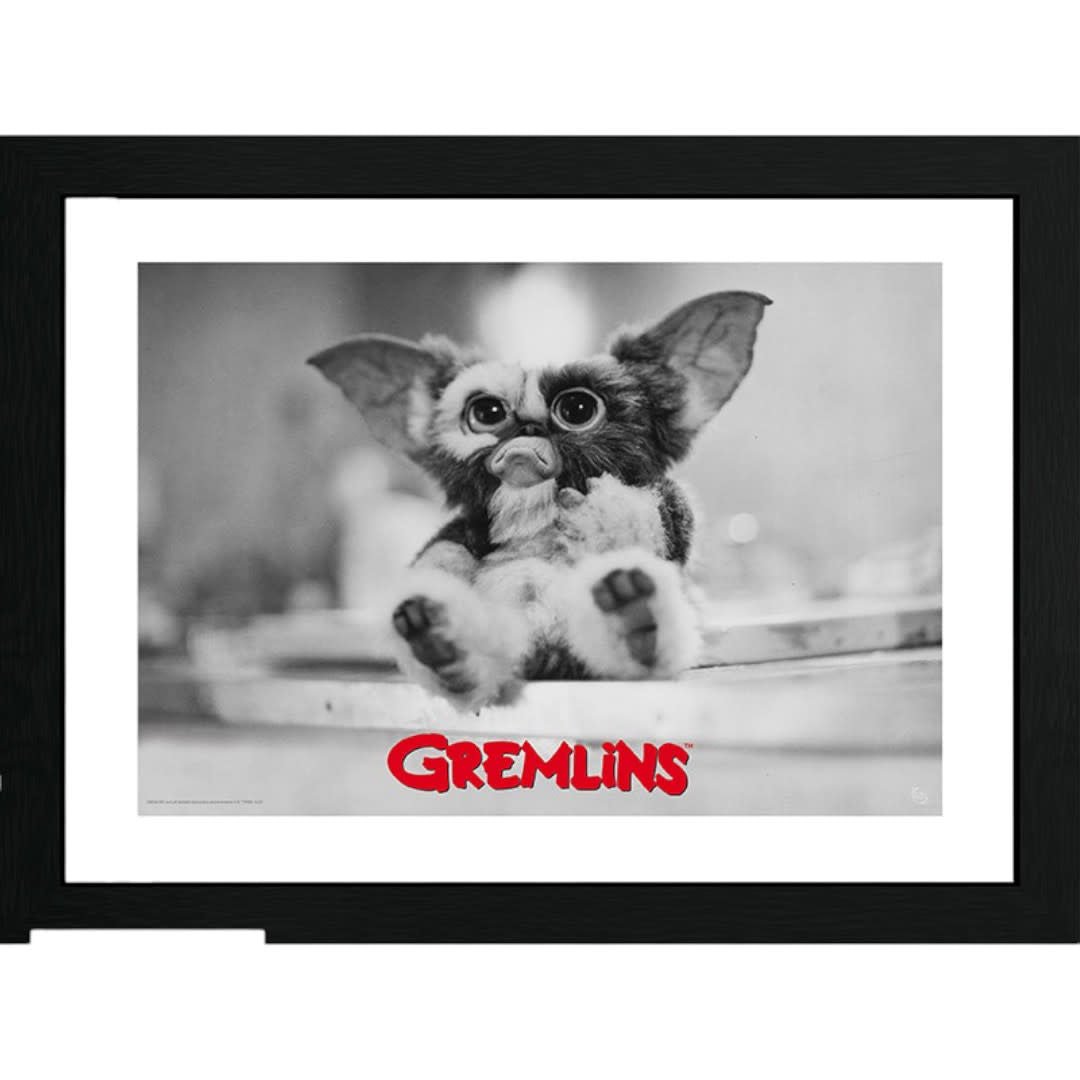 GREMLINS - Framed print "Gizmo" (30x40) - Fans Geek Store
