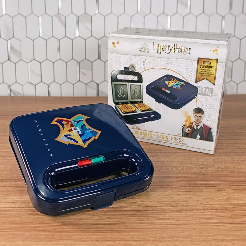 Harry Potter: Hogwarts Checkmate Sandwich Maker - Fans Geek Store
