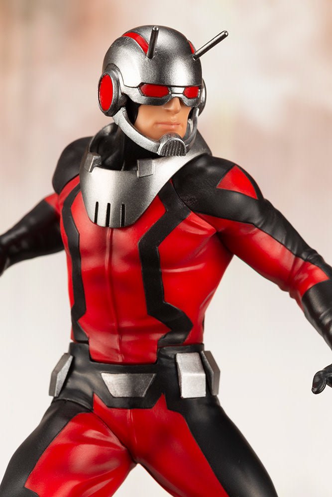 Marvel: Ant - Man and The Wasp Artfx+ 1:10 Scale PVC Statue - Fans Geek Store