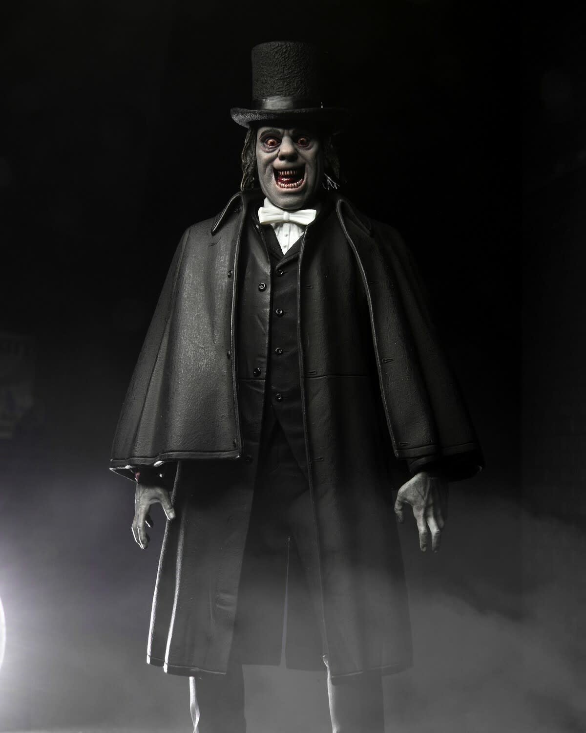 London After Midgnight: Ultimate Professor Edward C. Burke 7 inch Action figure - Fans Geek Store