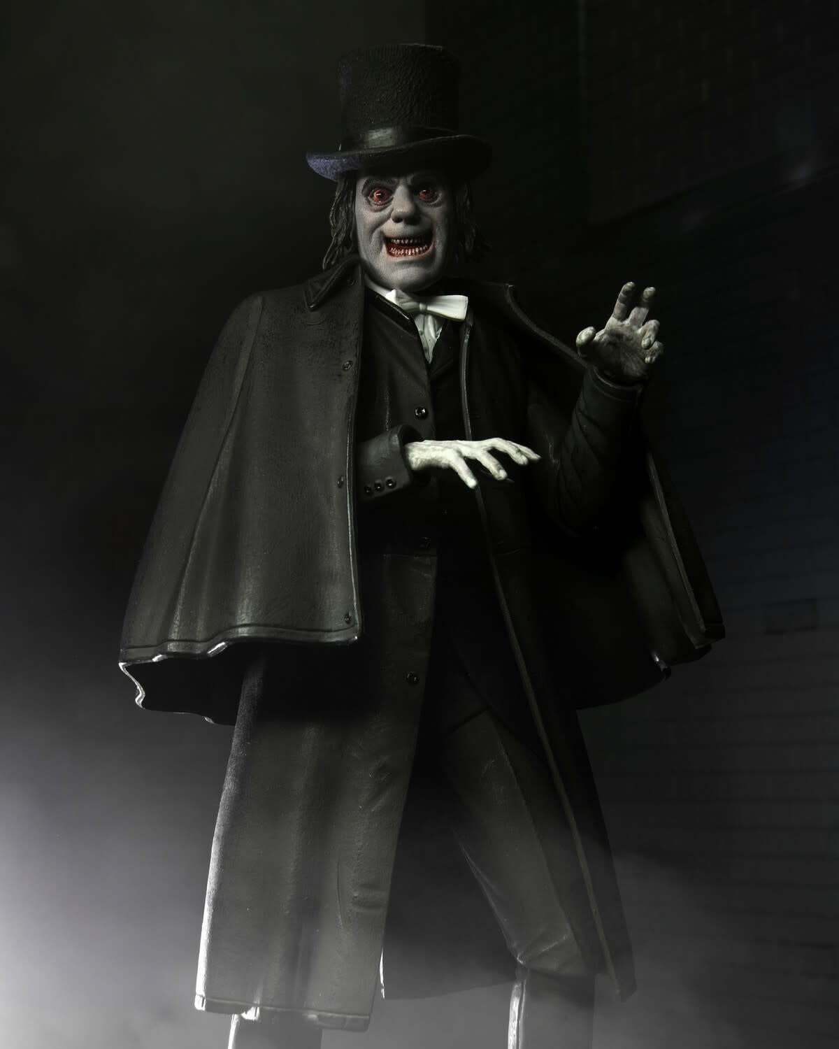 London After Midgnight: Ultimate Professor Edward C. Burke 7 inch Action figure - Fans Geek Store