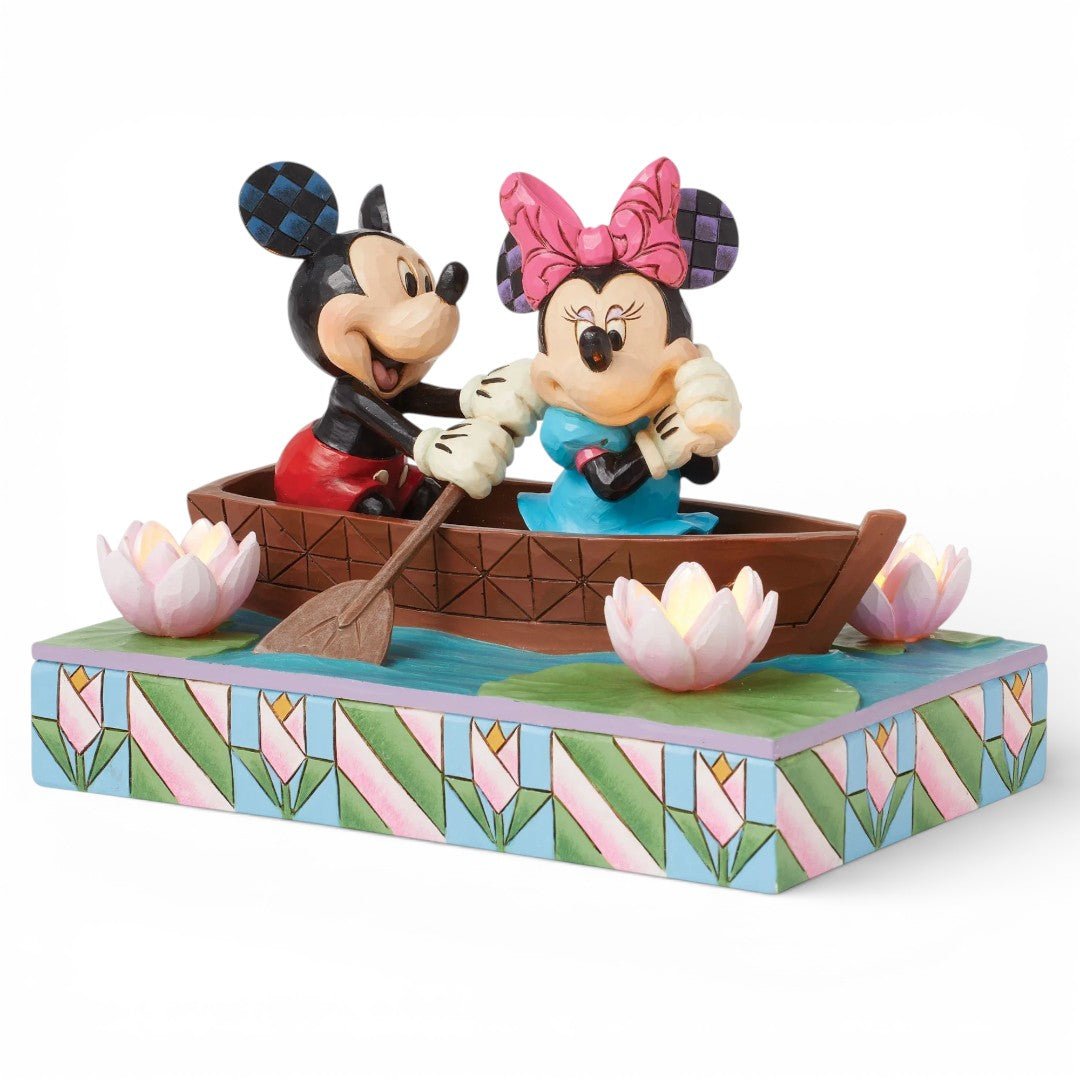 Mickey & Minnie Rowboat Light - up Figurine - Disney Tradition - Fans Geek Storeproduct_typeFans Geek Store