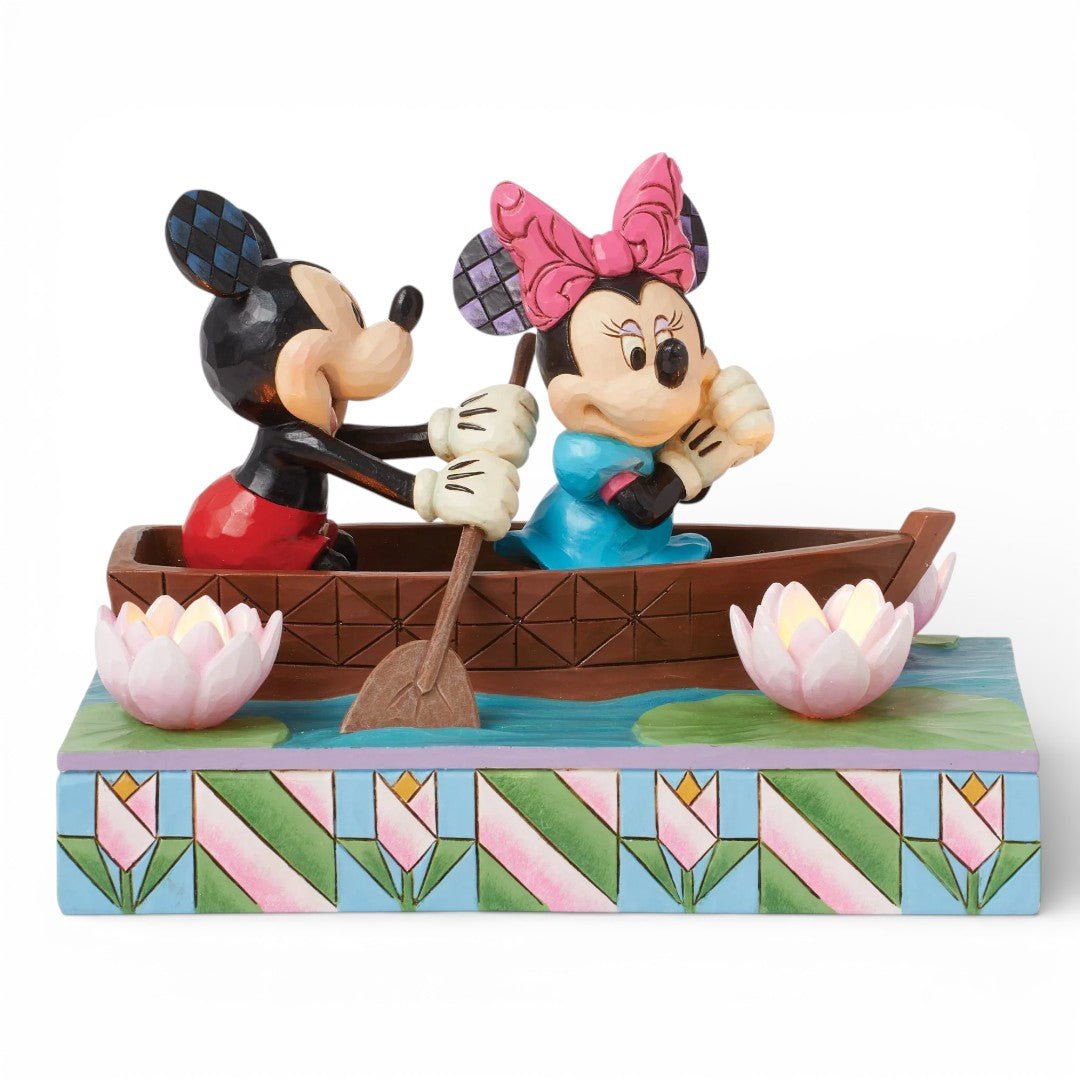 Mickey & Minnie Rowboat Light - up Figurine - Disney Tradition - Fans Geek Storeproduct_typeFans Geek Store