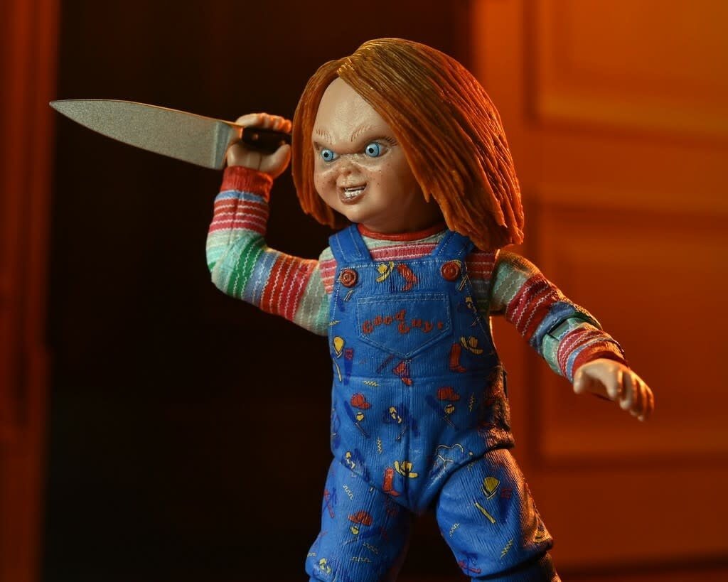 Child's Play: Chucky TV Series - Ultimate Chucky 7 inch Action Figure - Fans Geek Store