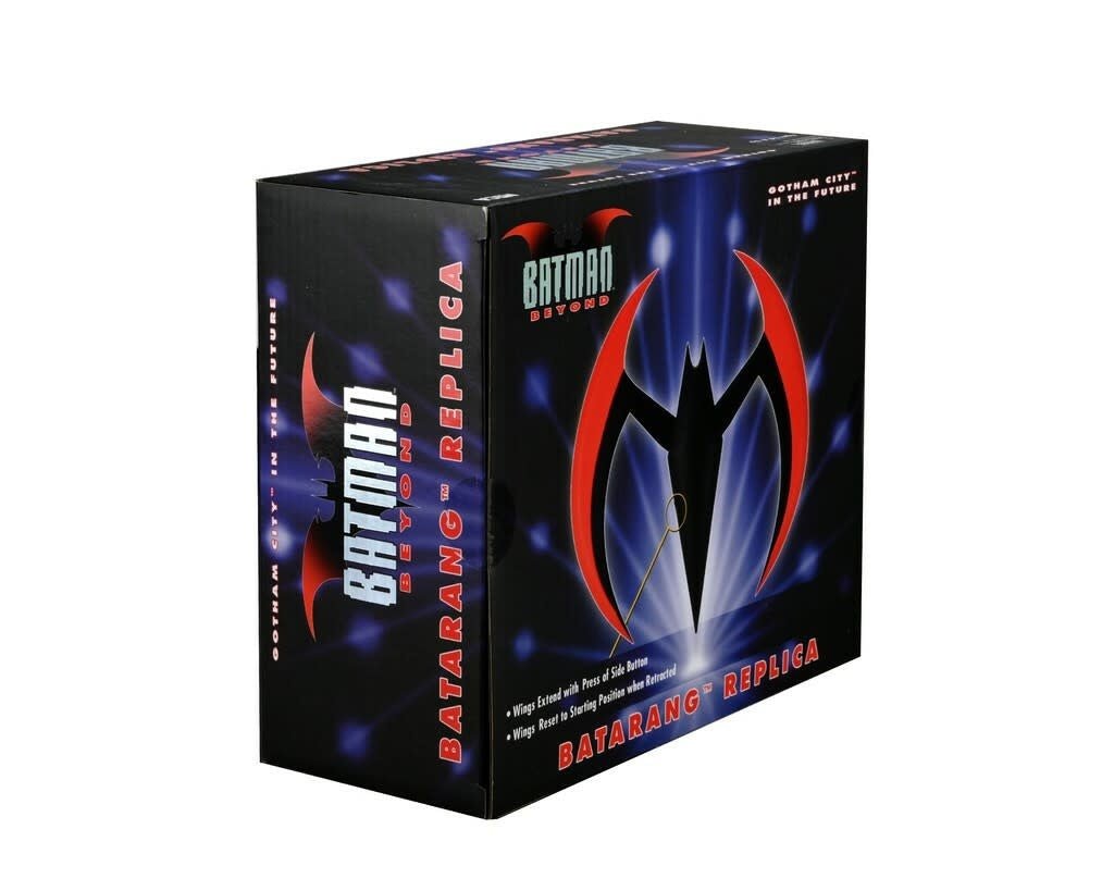 DC Comics: Batman Beyond - Batarang Red Prop Replica - Fans Geek Store