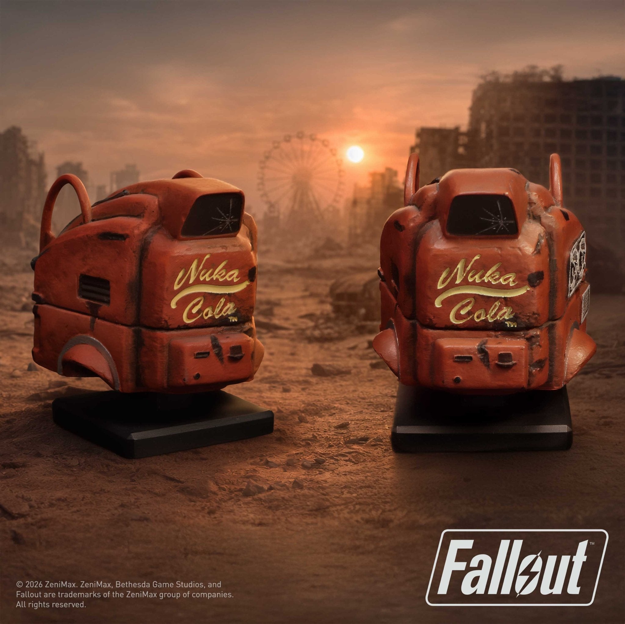 Nemesis Now - Fallout Nukatron Helm Mini Replica 11cm - Fans Geek Storeproduct_typeNemesis