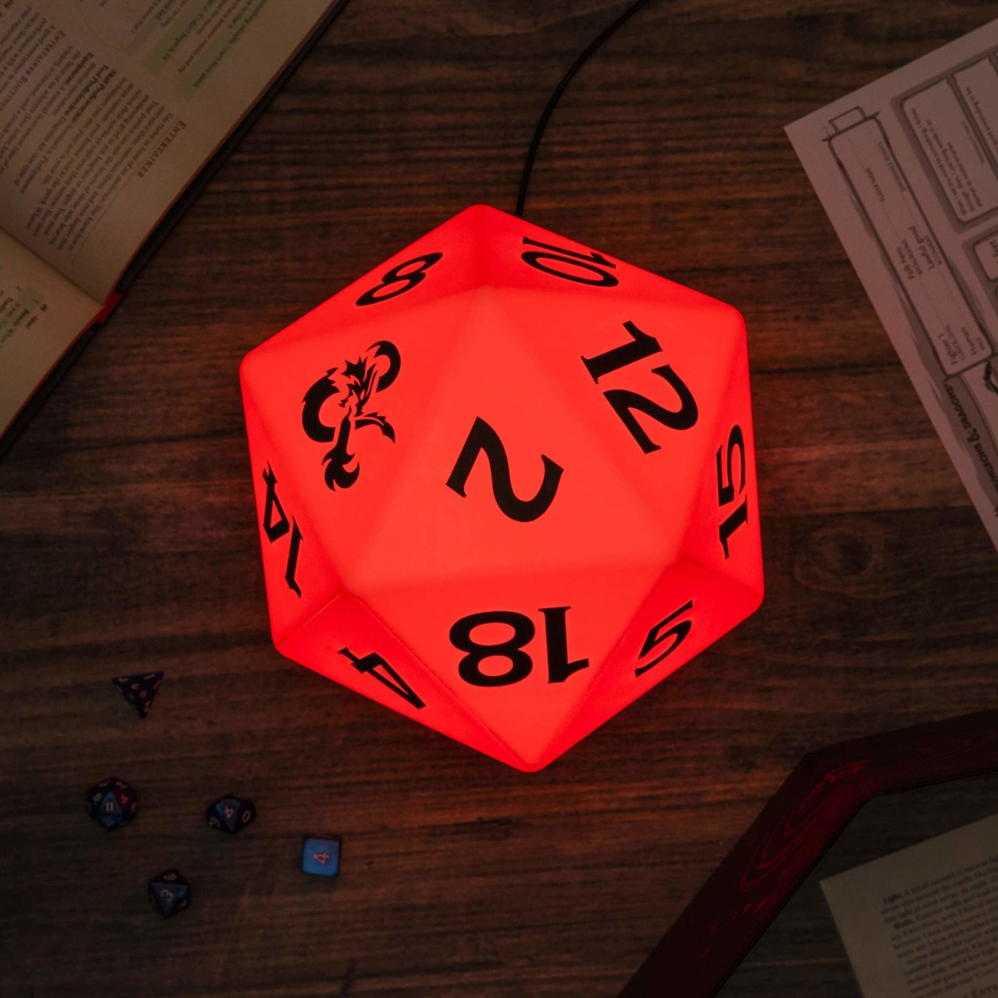 Dungeons & Dragons: D20 Colour Change Light - Fans Geek Store
