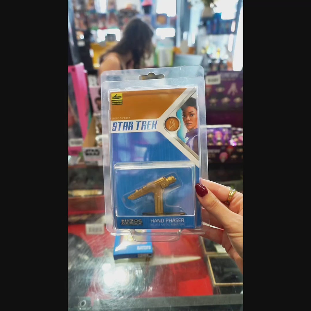 Star Trek: Discovery - Starfleet Hand Phaser Gold Variant Kuzo SDCC 2019 Exclusive