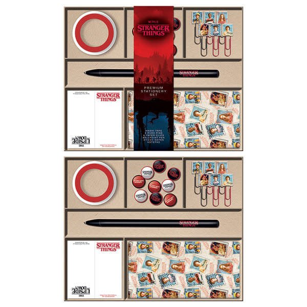 Stranger Things: Polaroid - Social Stationery Set - Fans Geek Store