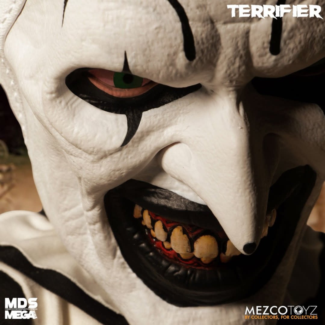 Terrifier: Talking Art the Clown 15 inch Action Figure - Fans Geek Store