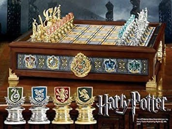 Harry Potter: Hogwarts Houses Quidditch Chess Set - Fans Geek Store