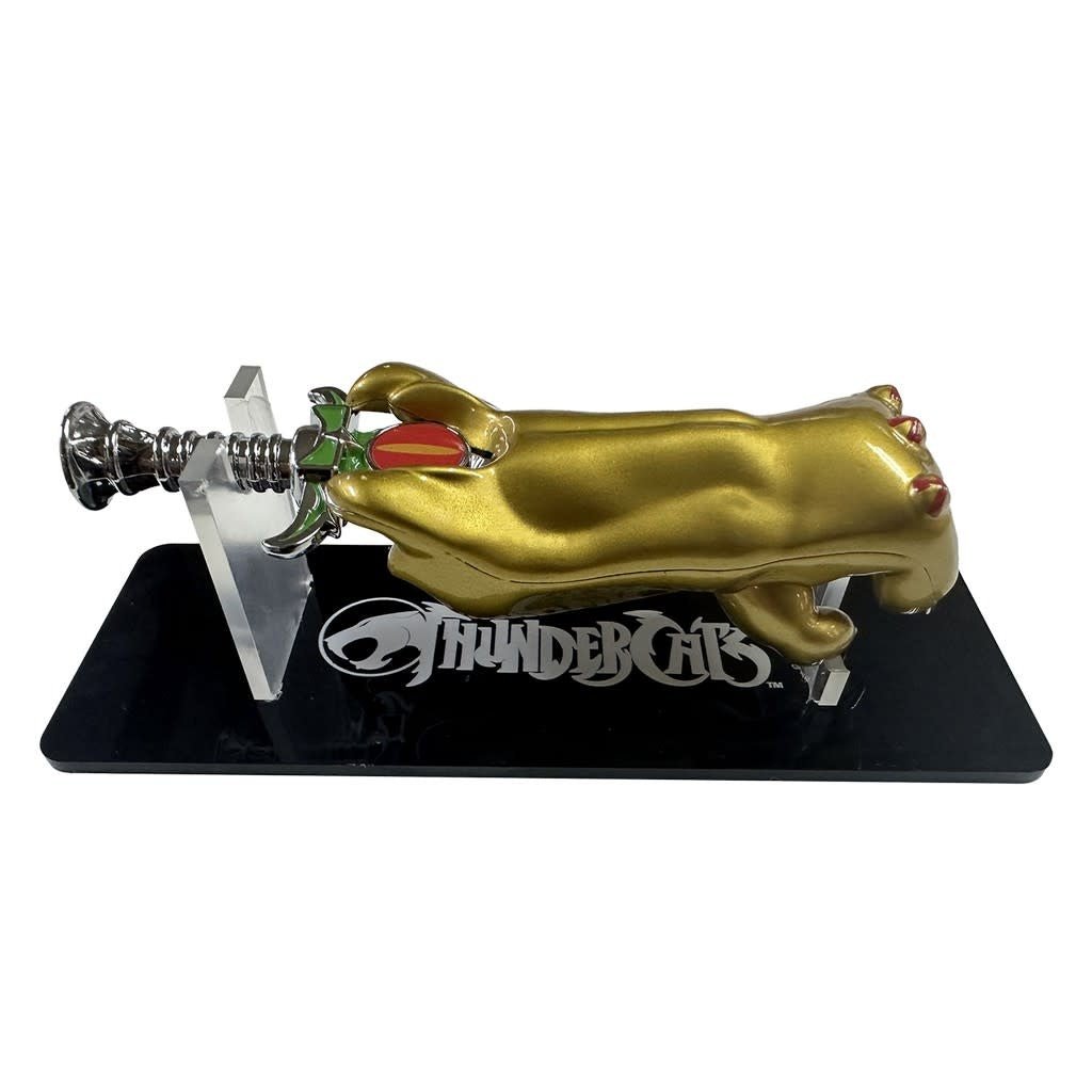 Thundercats: Sword of Omens and Claw Shield Scaled Prop Replica - Fans Geek Store