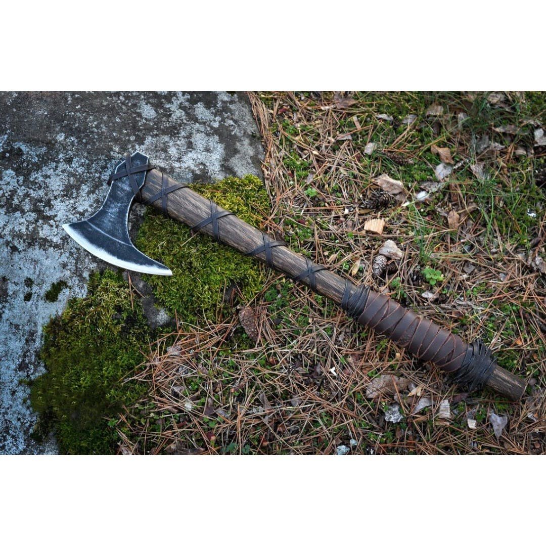 Vikings - Axe of Ragnar Lothbrok - Handforged - Fans Geek Store