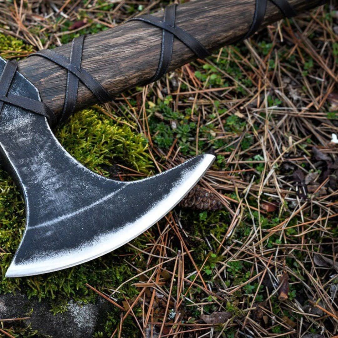 Vikings - Axe of Ragnar Lothbrok - Handforged - Fans Geek Store