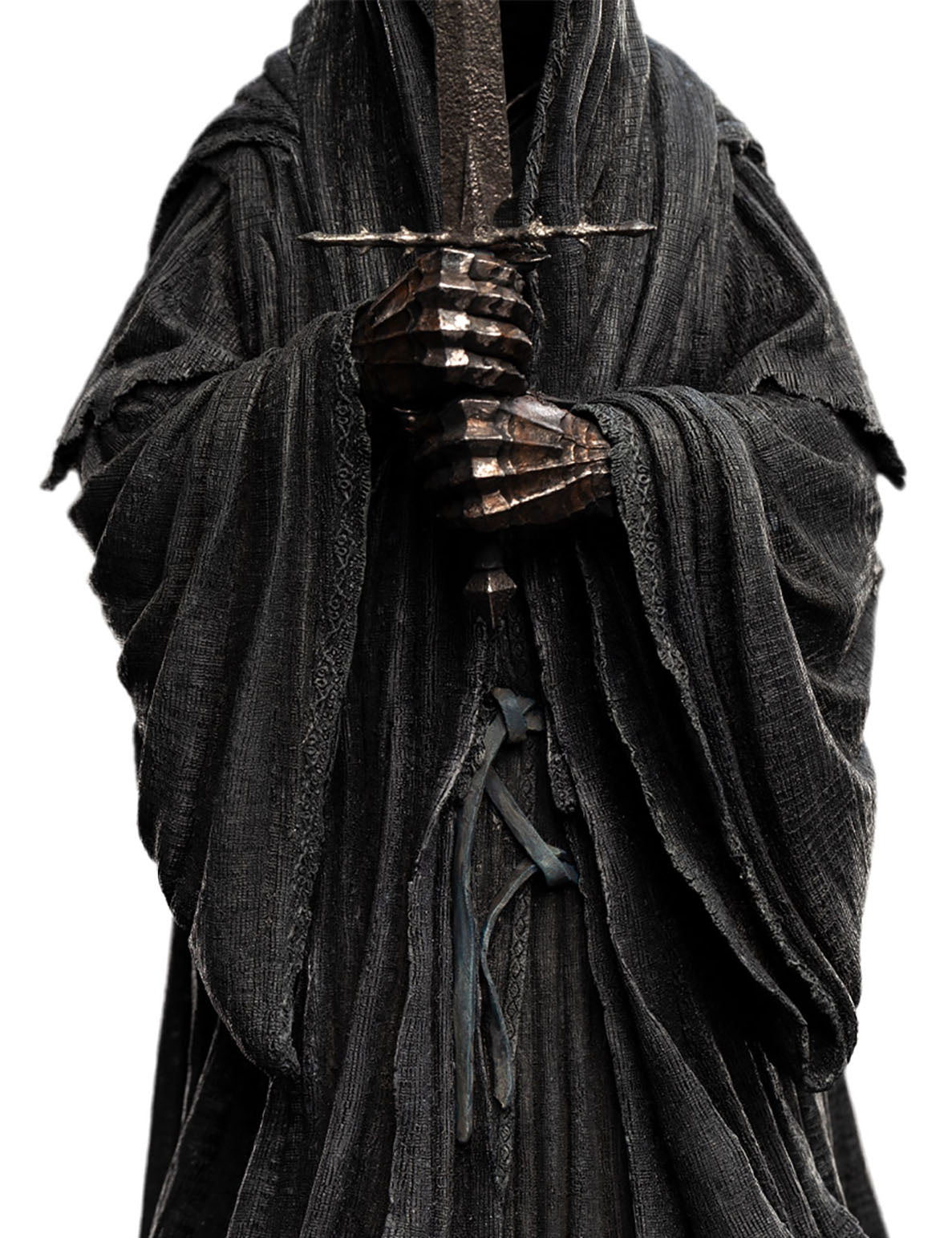 Lord of the Rings: Ringwraith of Mordor 1:6 Scale Statue - Fans Geek Store