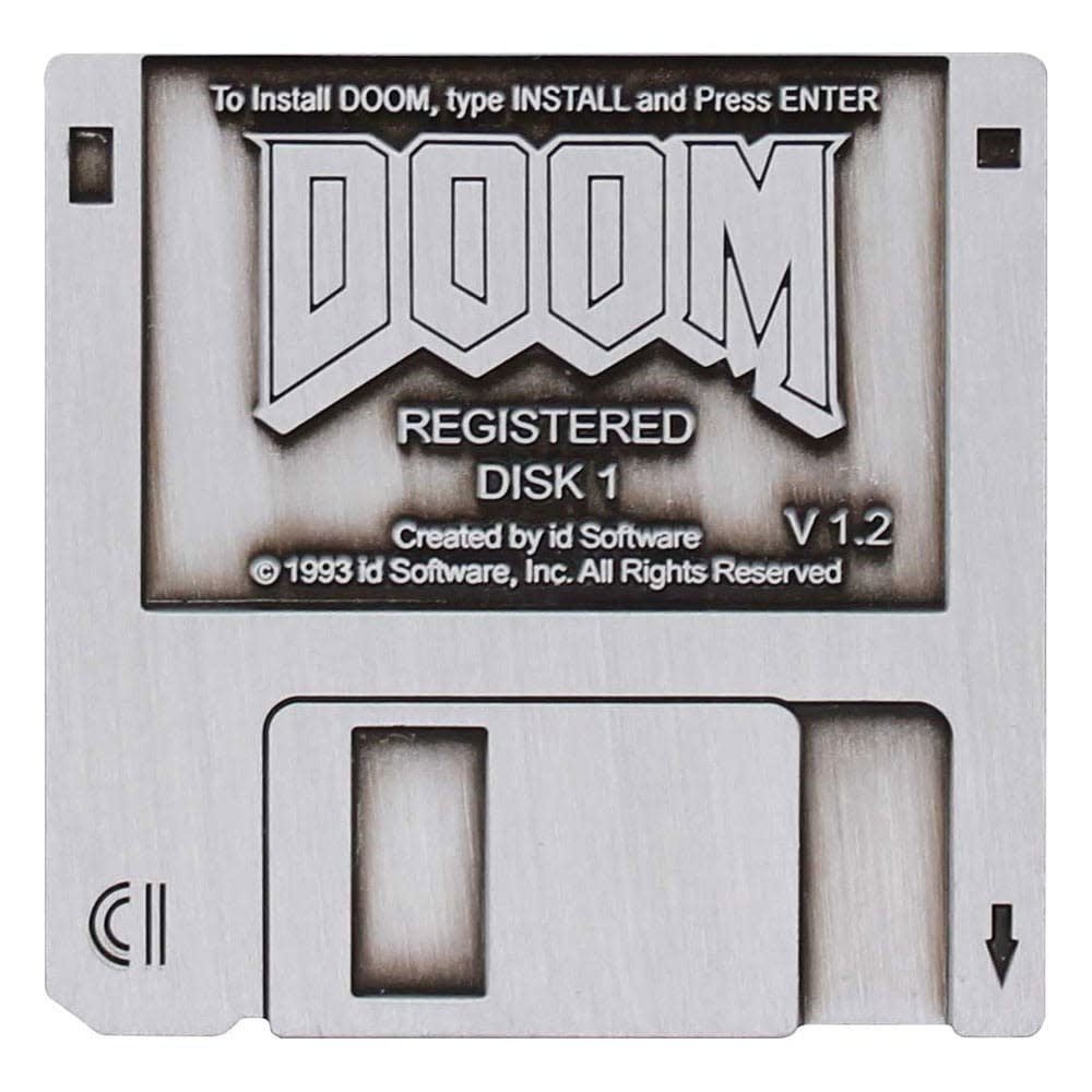 Doom Pin Badge Floppy Disk Limited Edition - Fans Geek Store
